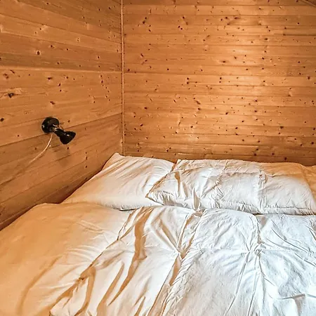 2 Bedroom Cozy In 펜션